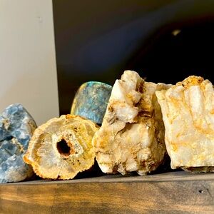 Let’s have a crystal party!🎉